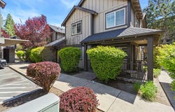 1929 NW Monterey Pines Drive, Bend, OR 97703