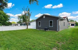 1505 Cypress Drive, Pacific, MO 63069