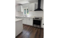 40 E Greenwich Avenue, West Warwick, RI 02893