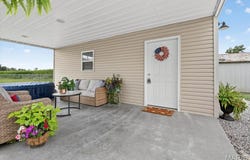 9243 Livesay Street, Nashville, IL 62263
