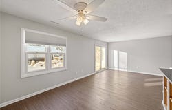 1240 49th Street unit: 5, West Des Moines, IA 50266