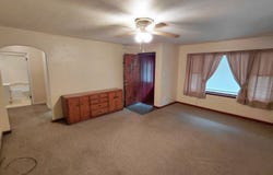 604 W College Street, Fairfield, IL 62837