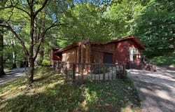 121 E Cruce LN, Marion, KY 42064