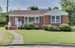 6  Linda Cir, Hampton, VA 23666