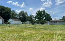 51 S 33rd Street, Newark, OH 43055