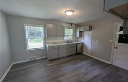 1206 E 134th Street, Grandview, MO 64030