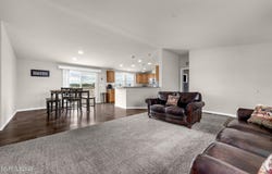 33 S Cliff Banks Court, Lovelock, NV 89419