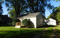 54 S 30th Street S, Battle Creek, MI 49015