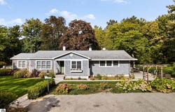 116 W Hill Street, Leland, MI 49654