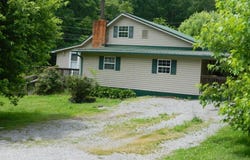 232 Sallings Rd, Luttrell, TN 37779