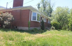 1305 Donovan St, Selma, VA 24474