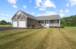 204 Edenfield Drive, Hermon, ME 04401