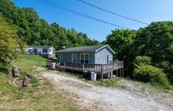 312 N 16th St, LaFollette, TN 37766