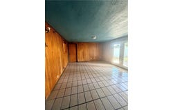 809 Loma Street, Alice, TX 78332