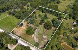 2272 King Road, Mountain Grove, MO 65711