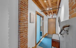 301 E Court Avenue unit: 207, Des Moines, IA 50309