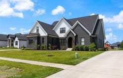 6293 Clore Ln, Crestwood, KY 40014