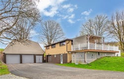 6096 Kemerer Hollow Rd, Murrysville, PA 15632