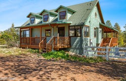 1841 Pine Cone Rd, Overgaard, AZ 85928