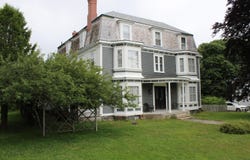 17 Boynton Street, Eastport, ME 04631