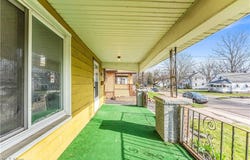 516 Whitney Avenue, Akron, OH 44306