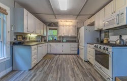 107 N Sedgwick Road, Sedgwick, ME 04676
