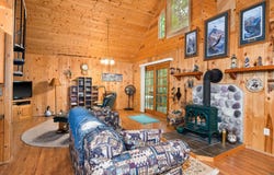 1207 Christianson Lake Rd, Two Harbors, MN 55616