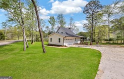 115 Lullwater, Eatonton, GA 31024