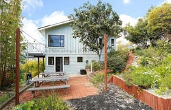 394 Moss Street, Laguna Beach, CA 92651