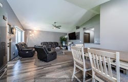 1517 E 5th St., Grand Island, NE 68801