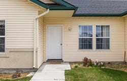 1597 Vista Dr, Twin Falls, ID 83301