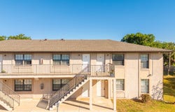 1290 9th Street, Daytona Beach, FL 32117