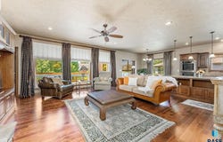 5809 S Nature Run Pl, Sioux Falls, SD 57108