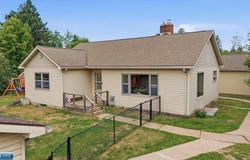 107 S Elba Ave, Eveleth, MN 55734