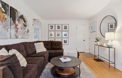 2856 Florida Avenue S, Saint Louis Park, MN 55426