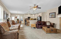 910 SW 81st St, Lawton, OK 73505
