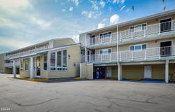 171 SW Hwy 101, Lincoln City, OR 97367