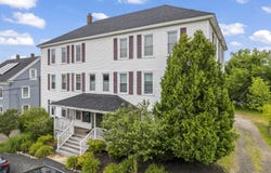 22 Oak Street, Brunswick, ME 04011