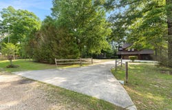 23 Scenic Point, Lumberton, MS 39455