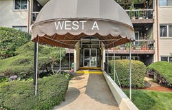 400 Narragansett Parkway, Warwick, RI 02888
