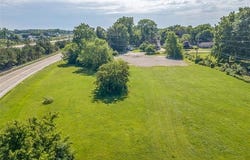 45109 I-94 South Service Drive, Belleville, MI 48111