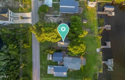310 Little Kinston Road, Surf City, NC 28445