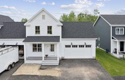 16 Holbrook Farms Way, Scarborough, ME 04074