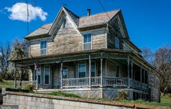 253 CHURCH STREET, TIMBERVILLE, VA 22853