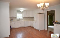 807 E Price Street, Garden City, KS 67846
