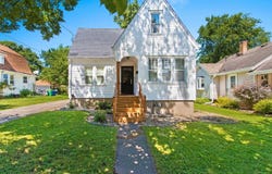 1337 PORLIER Street, GREEN BAY, WI 54301-3332