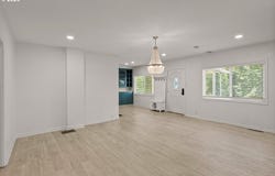 11744 SW 61ST AVE, Portland, OR 97219
