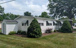 103 G Street, Navarre, OH 44662