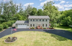 84 Bridgeman Road, Riga, NY 14428