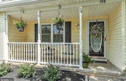 198 GREENBRIAR LN, NEWTOWN, PA 18940